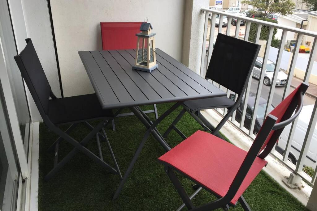 Appartement Rés. de Pontaillac, T3 à quelques pas de la plage à Royan Extérieur photo